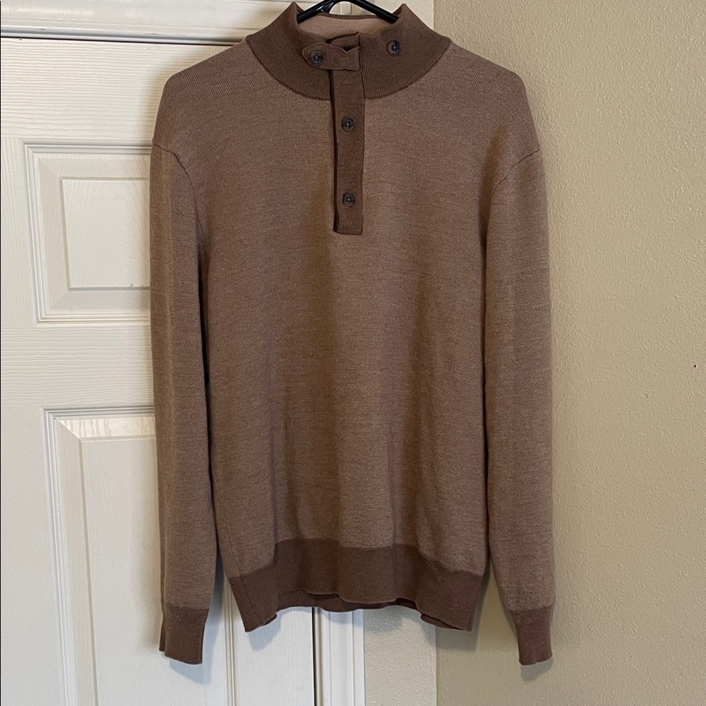Orvis Men's Tan Turtleneck Sweater